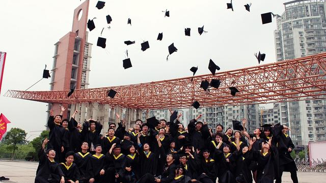 杭州电子科技大学VS浙江工业大学，哪个大学更值得报考？