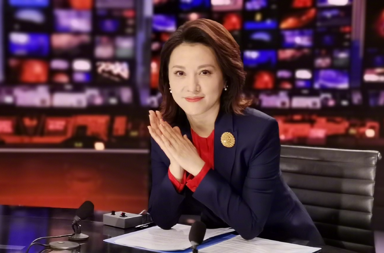 梦桐：曾因没钱买服装遭嘲讽，在央视工作25年，如今46岁活成这样