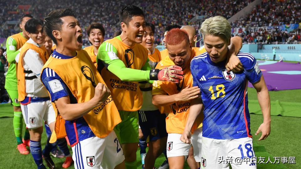 足球小将世界杯完整版在线观看（日本2：1逆转德国队，这届世界杯竟被《足球小将》神预言？）
