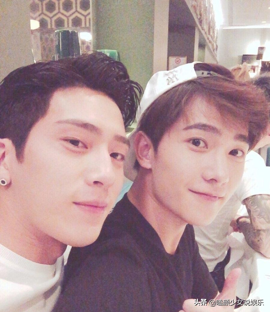 自恋遭打脸，这6位明星的迷惑行为，离谱的不止黄晓明的“明学”