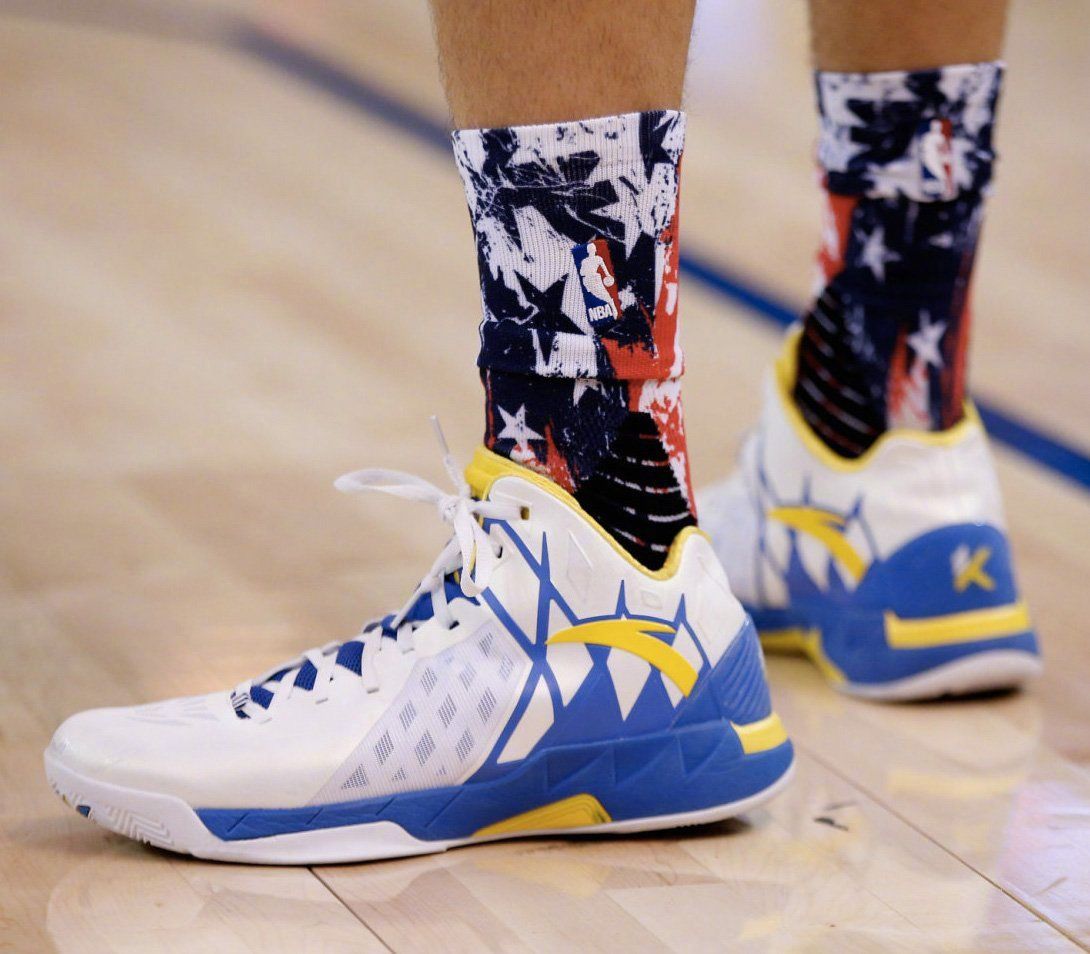 nba球员有哪些穿安踏(克莱汤普森回来了!
