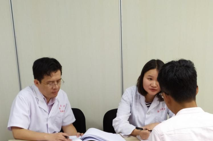 医学类专业“就业前景”排名，护理学热度下降，中医有望完成逆袭