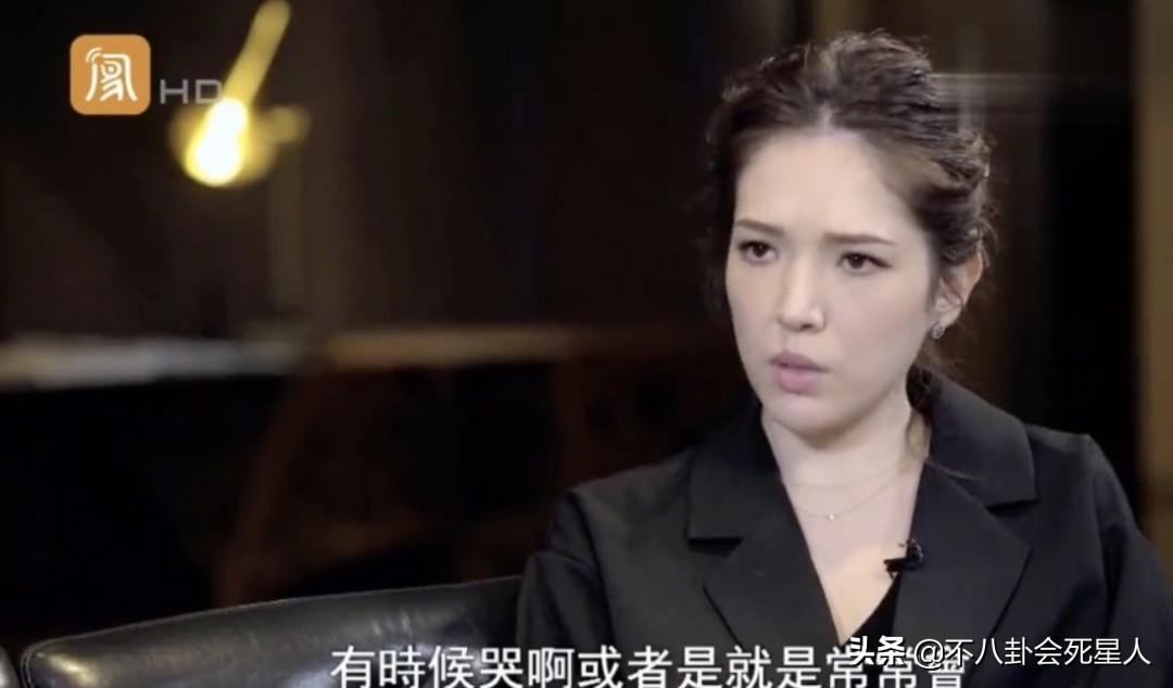 邱泽结婚了！女方三年结两次婚，从小缺爱，却是台湾第一混血美女