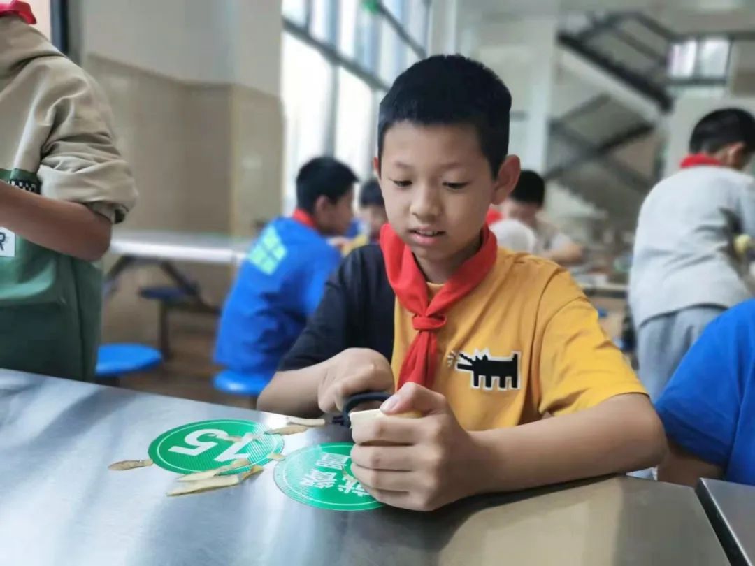 劳动之底色 幸福之源泉｜记双流区实验小学外国语学校劳动系列课程