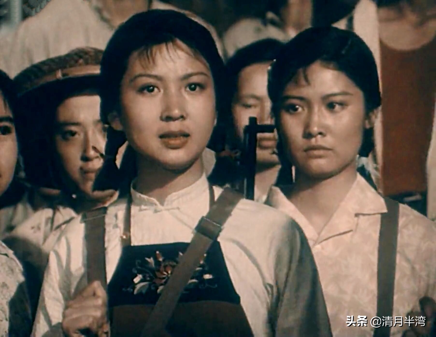 80年代父辈迷恋的挂历女神，原汁原味天然美，竟找不出一个重样的