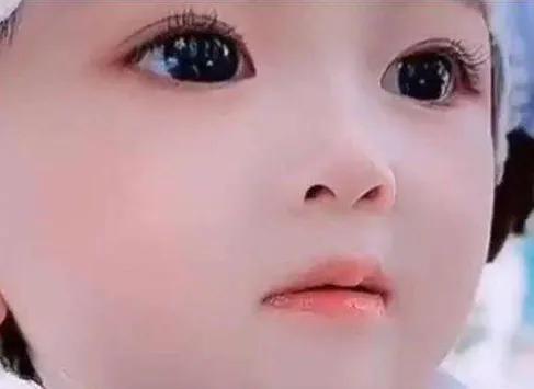 第二类:大眼睛,亮晶晶,水汪汪——美丽动人,天真无邪的眼睛,多指幼儿.