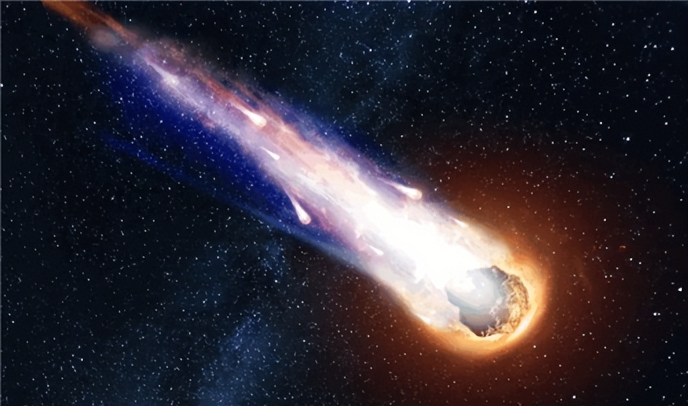 女孩捡到黑色球状物(甘肃深夜惊现火球状不明飞行物!