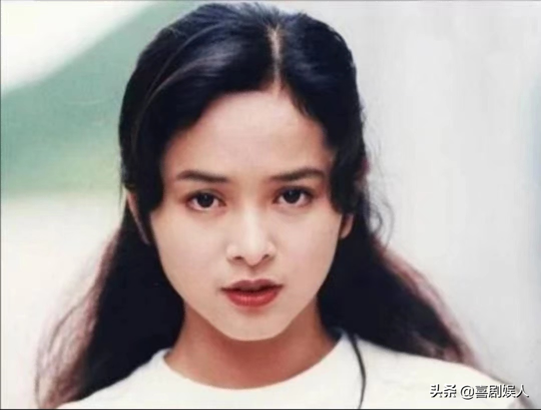 审美倒退了？这10位60后港星告诉你，当年演配角的都是啥颜值