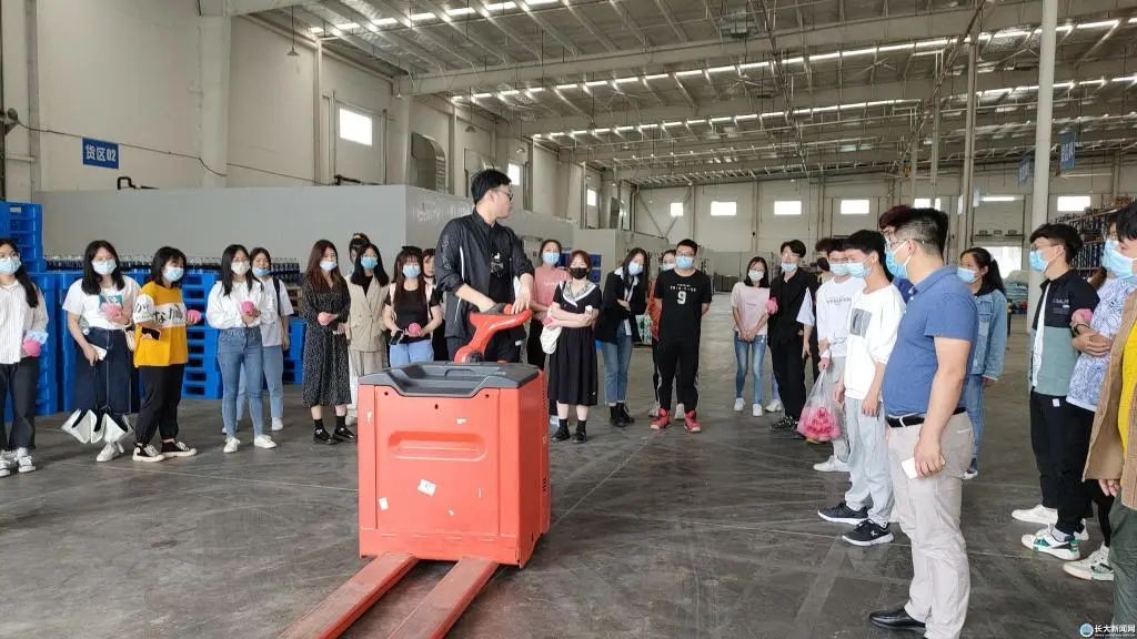 平均薪资8000，最高12000！湖北这所大学毕业生火了，来自同专业