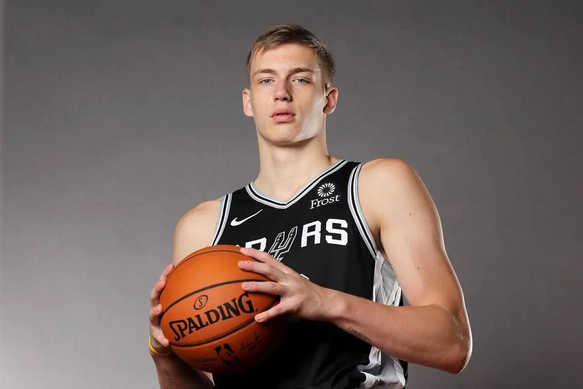 太阳队克劳德最新消息(一夜11消息!