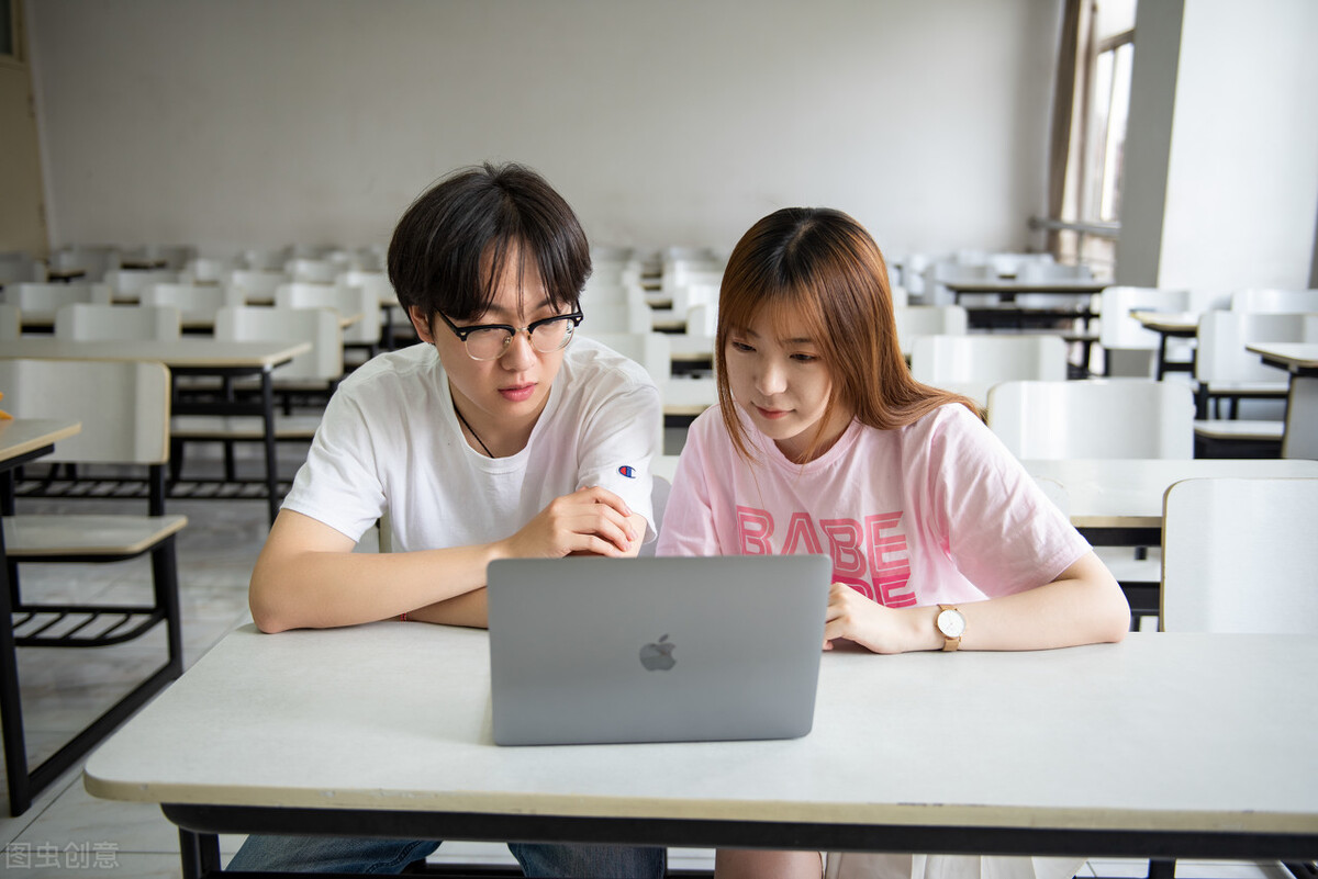 纠错反馈对高中生英语写作准确性的影响