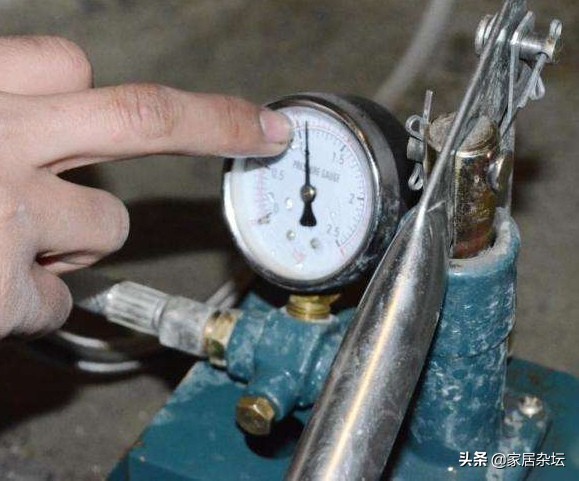 楼上卫生间漏水有3种情况，对应有3种检测方法，还要掌握处理方法