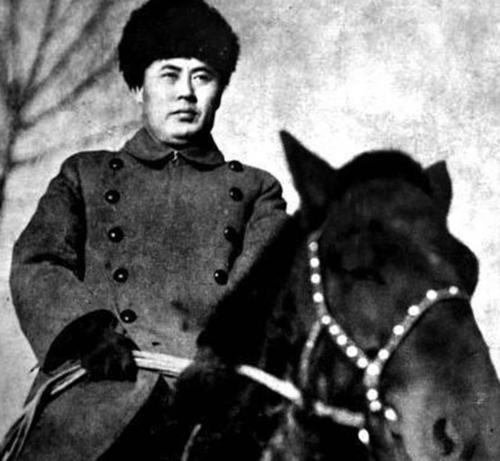 盘点1955年授衔的十位国军起义将领，三位上将军衔，最低也是少将