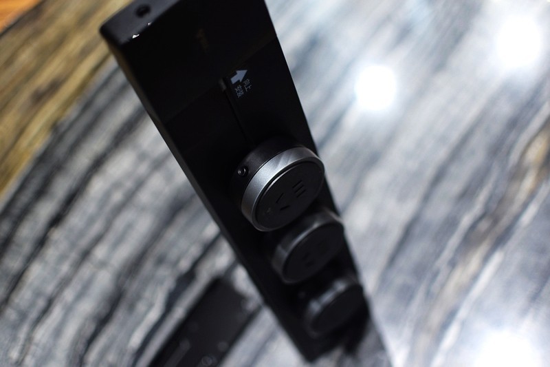 科技力量 公牛壁挂式轨道插座GN-GB1