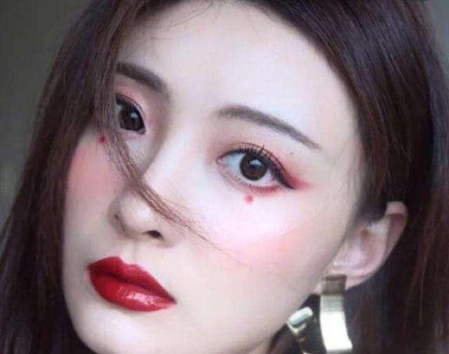 公认好看的5种眼型桃花眼自带妩媚杏眼清纯减龄你最爱哪款