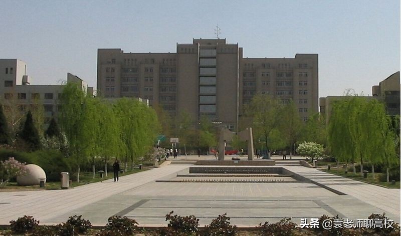 中国政法大学与中南财经政法大学，两所211政法大学谁实力更强？
