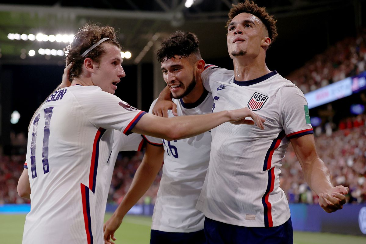 东京奥运会美国vs伊朗直播（「2022世界杯」：伊朗vs美国，波斯铁骑来势汹汹 美国大叔重整旗鼓）