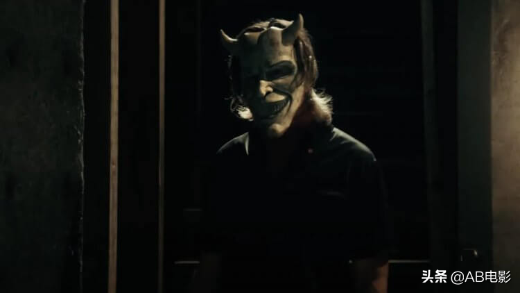 少年的囚笼逃脱成长历程，成就今年至今最精彩的恐怖电影杰作