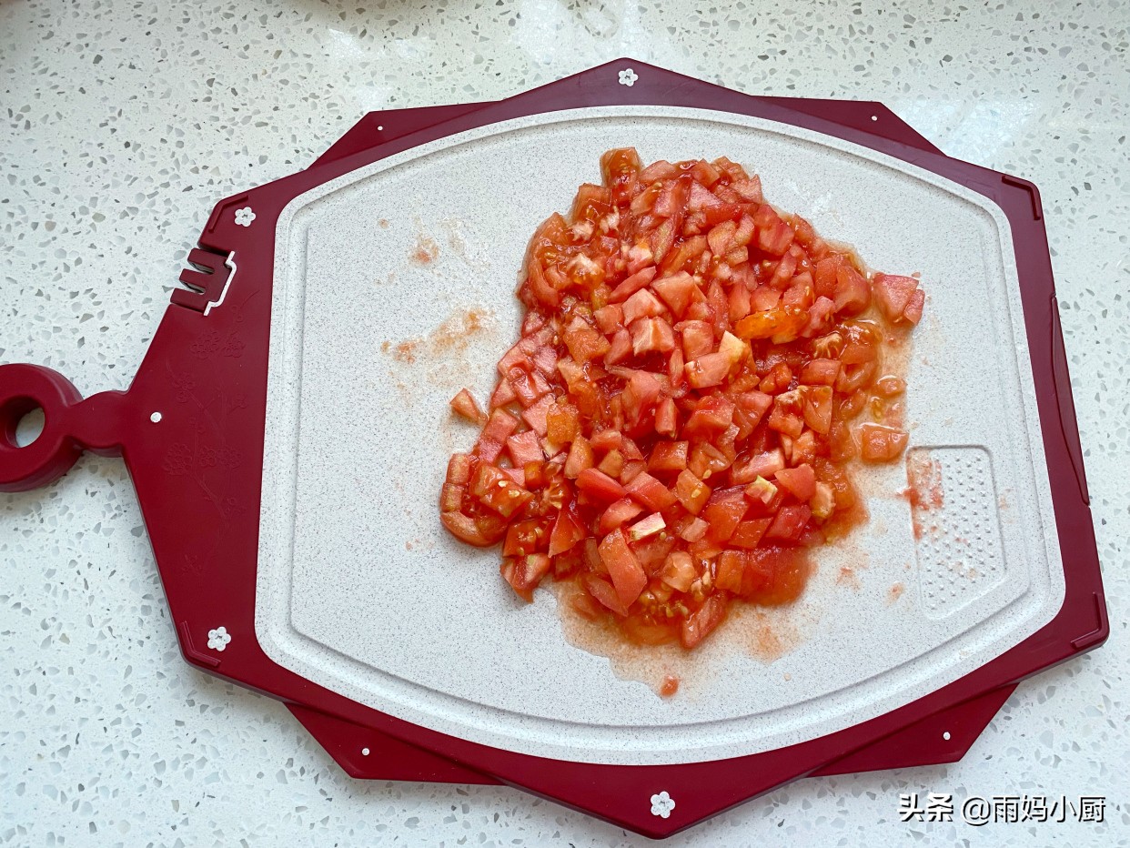 番茄黑鱼片的做法（11步做出酸爽美味番茄黑鱼片）