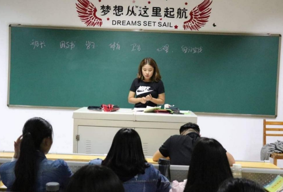 大学“含金量高”的班干部，学生要提前了解，或许有助于将来就业