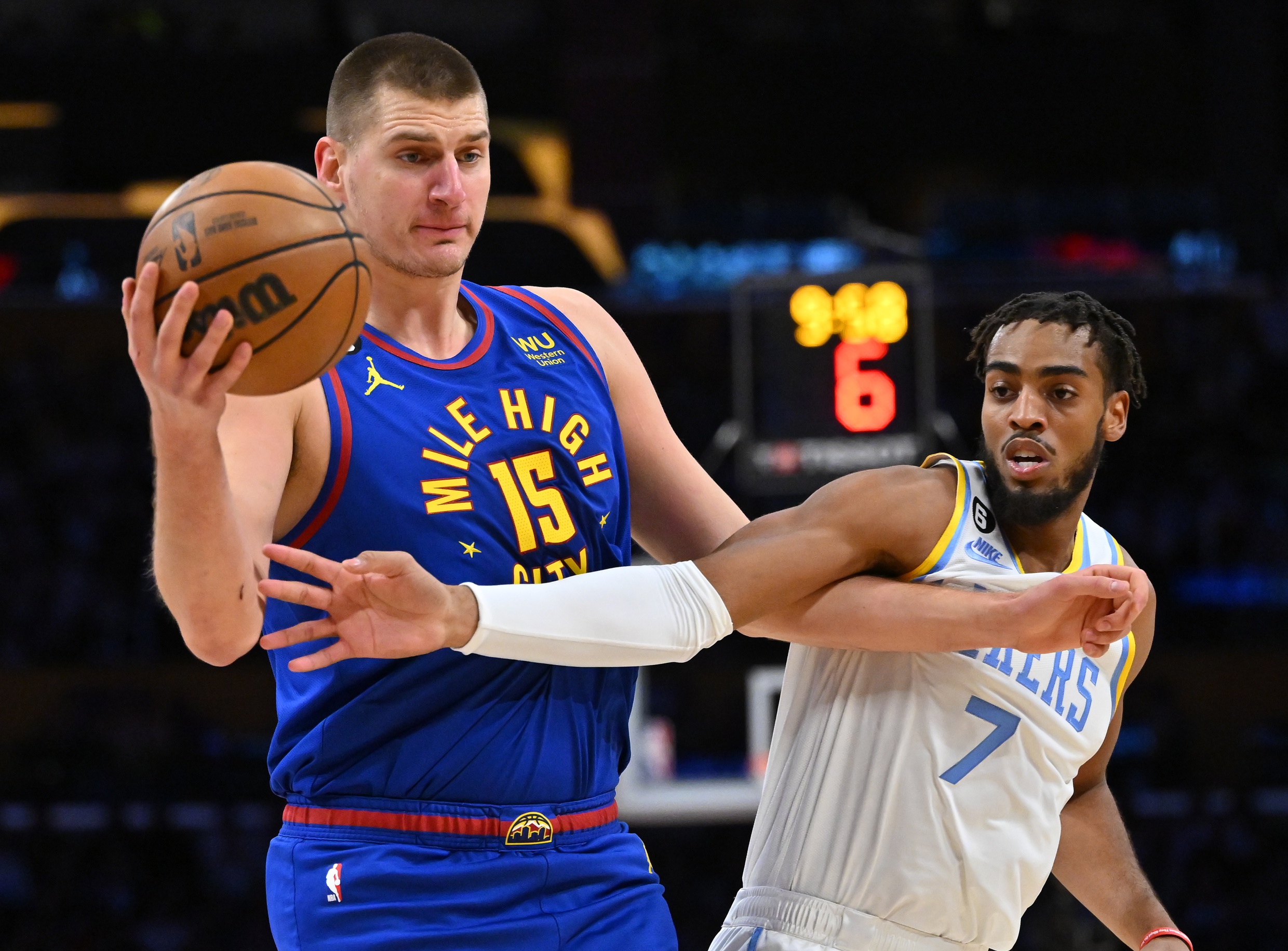 nba商业价值球员有哪些（美媒评交易价值最高的100名球员：詹姆斯无缘前30名，库里前十）