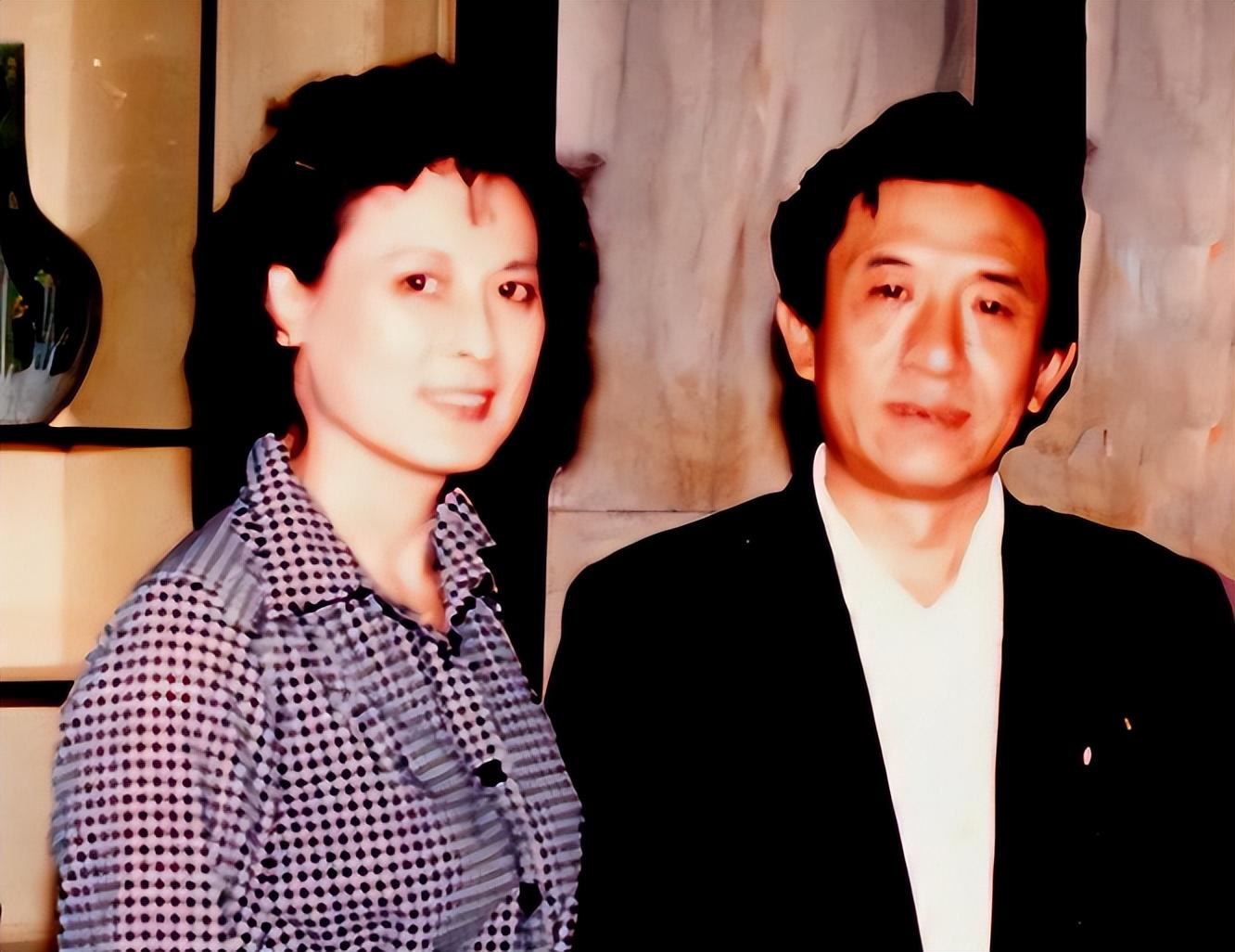 著名演员向梅,与丈夫牵手64年,71岁患脑梗,如今86岁她怎么样了