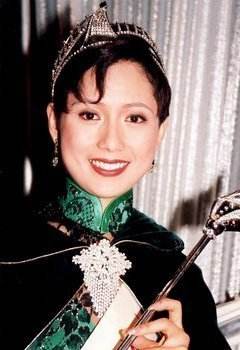 再看13位亚洲小姐：拍三级，揭丑闻，争名夺利犹如宫斗计