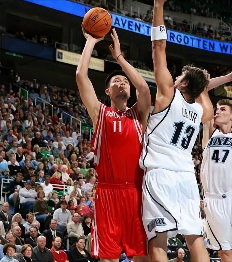 nba有哪些印象流(都说姚明怕布泽尔，但是对比两人20次交手数据 才发现是印象流)