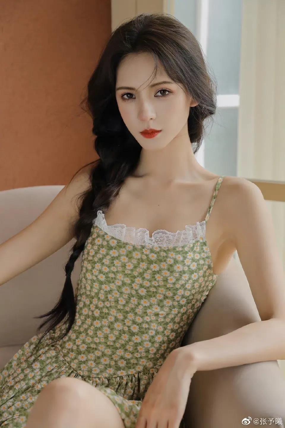 6.16图：檀健次 侯明昊 迪丽热巴 于朦胧 赵丽颖 易烊千玺 吴磊 胡兵 沈月