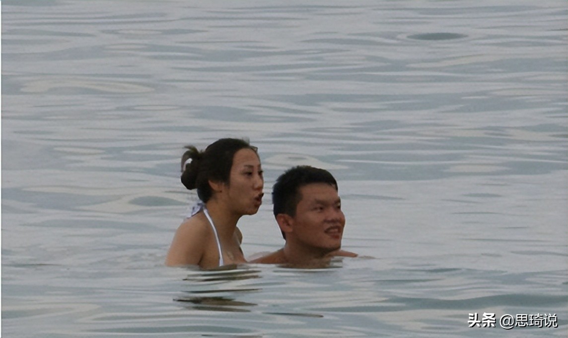 朱芳雨cba时哪个队("3分雨"朱芳雨的传奇人生,以及他生命中两个重要的