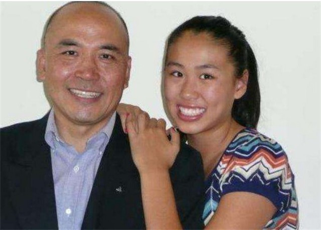 白帆郎平(郎平前夫白帆:为女儿单身15年,年过六旬再婚生子,郎平送去