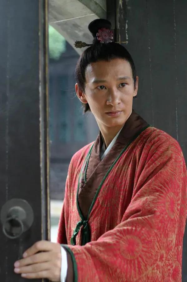 《大明王朝1566》嘉靖皇帝只是个沉迷修仙，爱钱财的权谋高手罢了