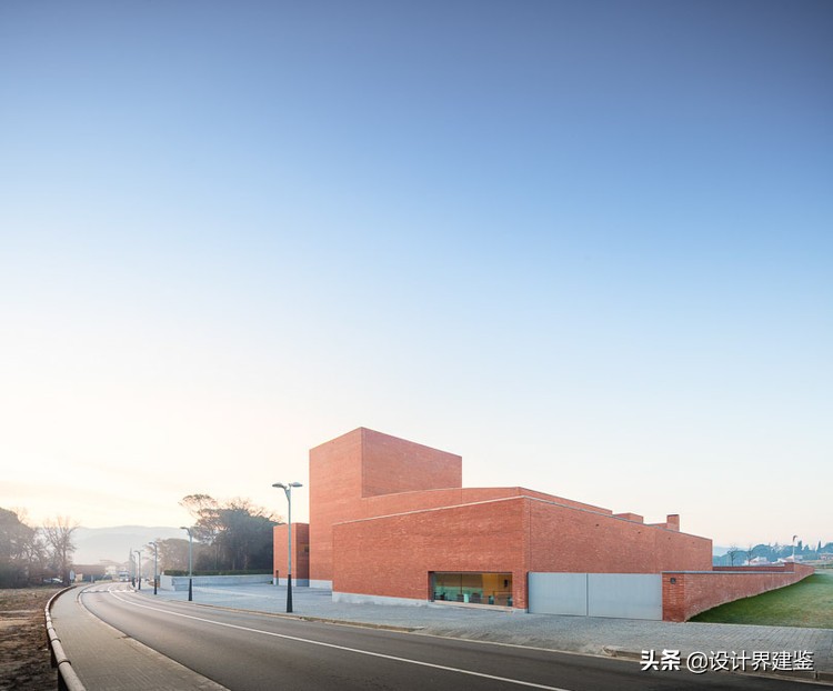 #设计鉴赏#——Álvaro Siza，介于现代与传统之间