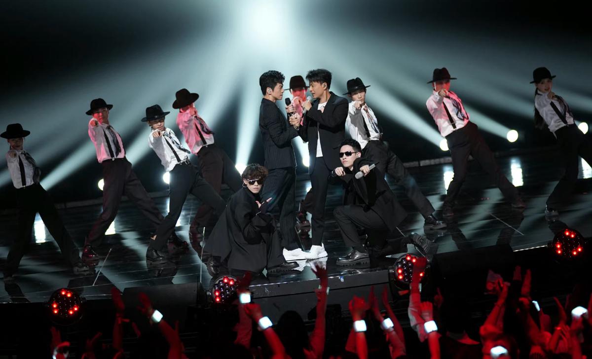 声生不息金曲冲刺夜,"f4男团"唱跳太惊艳,李玟叶倩文强强对决