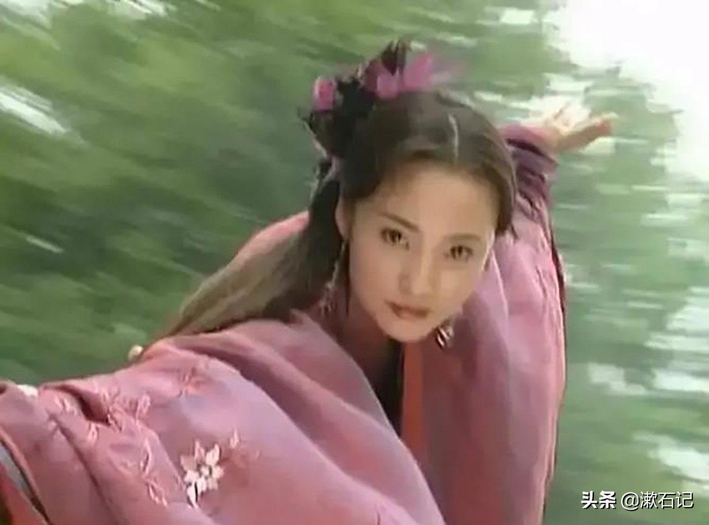吴辰君参演的电影(20年后，对比《风云》6位女主演的颜值，排名又有了新的变化)