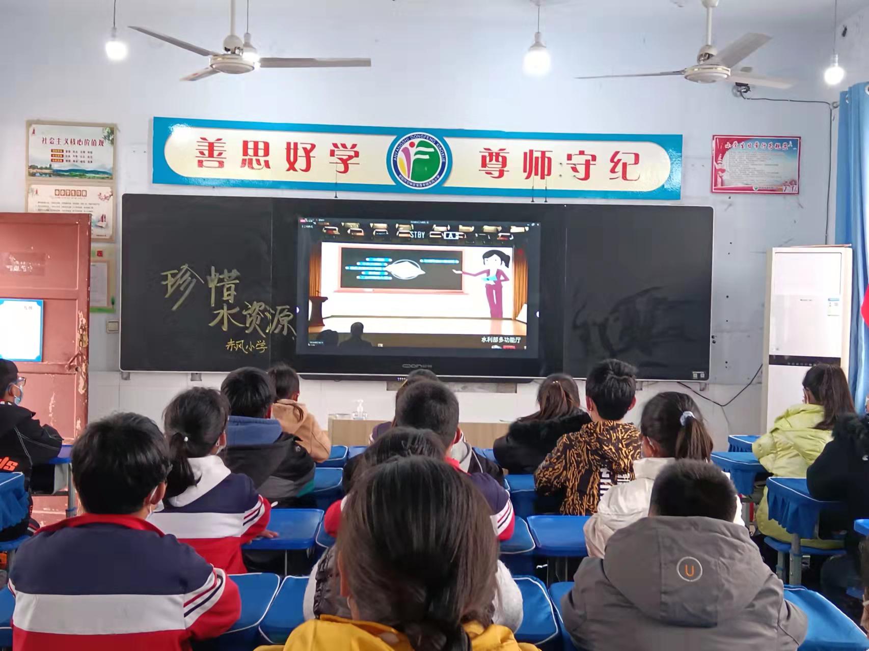 安陽市文峰區(qū)東風小學:聚沙成塔 聚滴成河(圖1) 安陽市文峰區(qū)東風小學:聚沙成塔 聚滴成河(圖1)