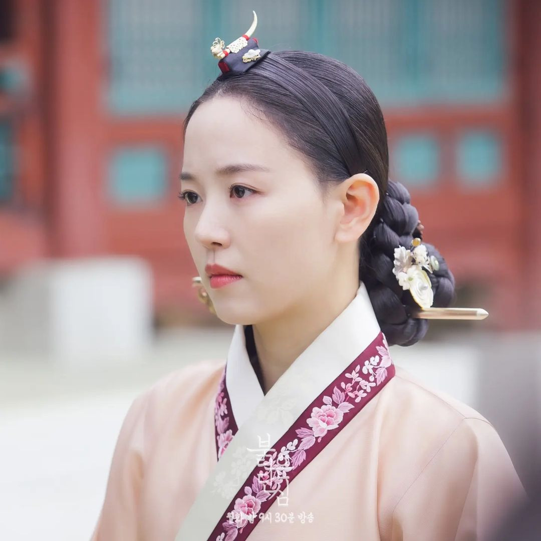 盘点《为何是吴秀才》女力max的韩剧女主角,徐玄振帅翻全场