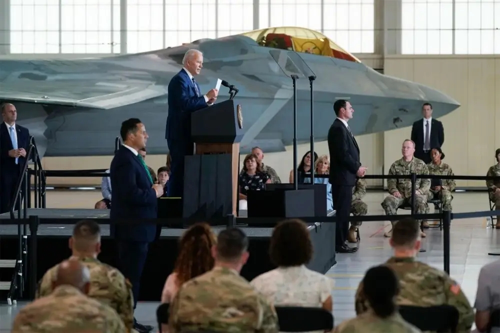 8576�ڣ�����Ժͨ��2023����Ѳݰ������ǿ�Ԥ�������´����ͻ