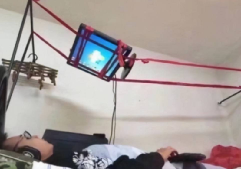 “原来饮水机还能这样用”，大学生宿舍“神操作”，个个令人捧腹