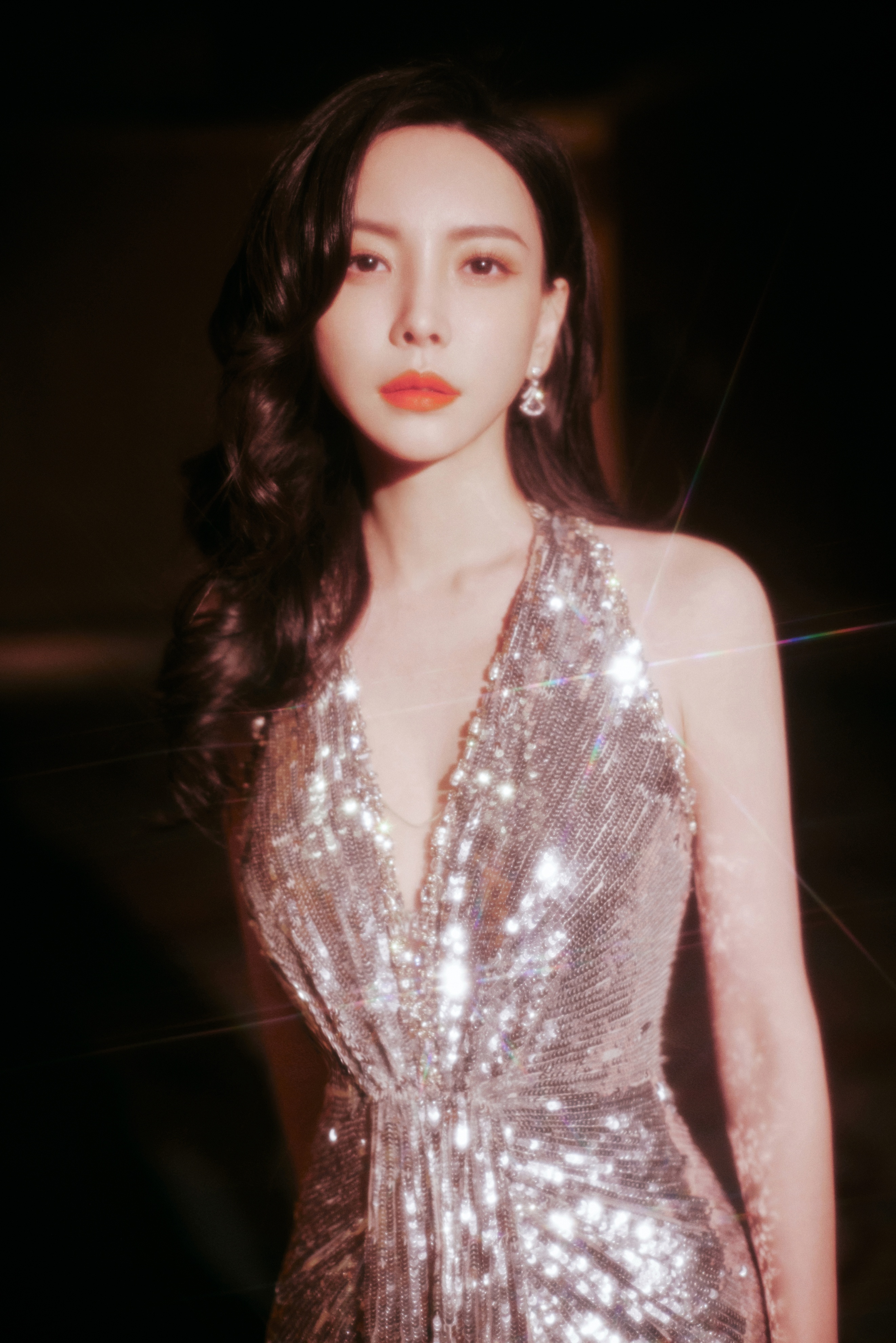 国剧盛典女星造型:于文文最性感,关晓彤最高贵,秦岚最娇媚