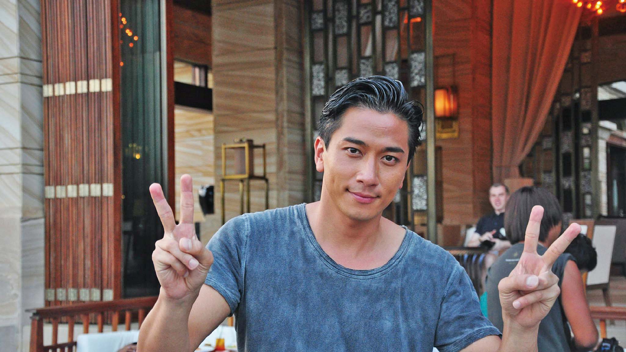 tvb渣男吴卓羲,一人玩转16个女人气到张馨予发特别照片逼官宣