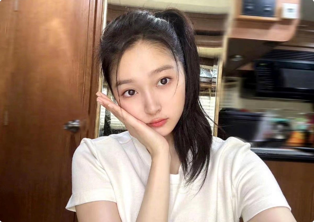 《梦中的那片海》最美女配:关晓彤的闺蜜,长相明艳演技吊打李沁