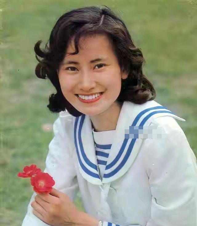 她是80年代最红女星:巅峰时期销声匿迹,如今生活状况怎样?