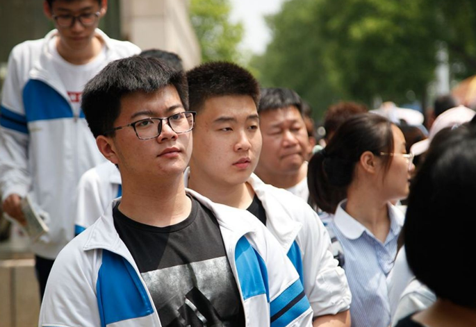 “太真实”，考研和高考哪个难度大？过来人的答案引发热议