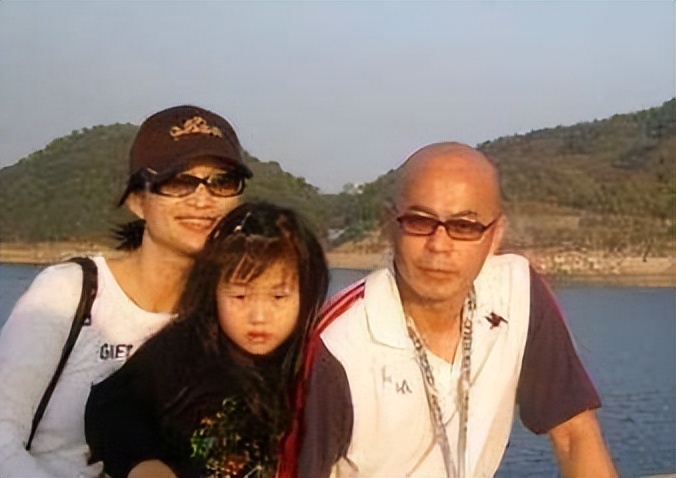 把李连杰的脸打肿，却被赵文卓打晕差点死掉，知道真相后沉默许久