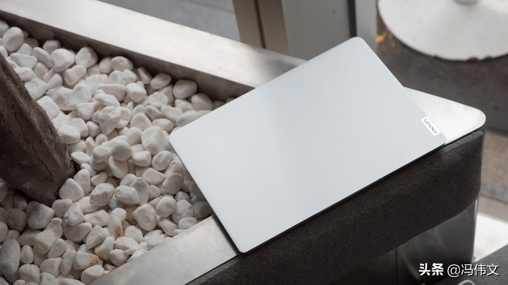 联想小新 Air 14 Plus 酷睿版评测：这一次，内卷的是英特尔