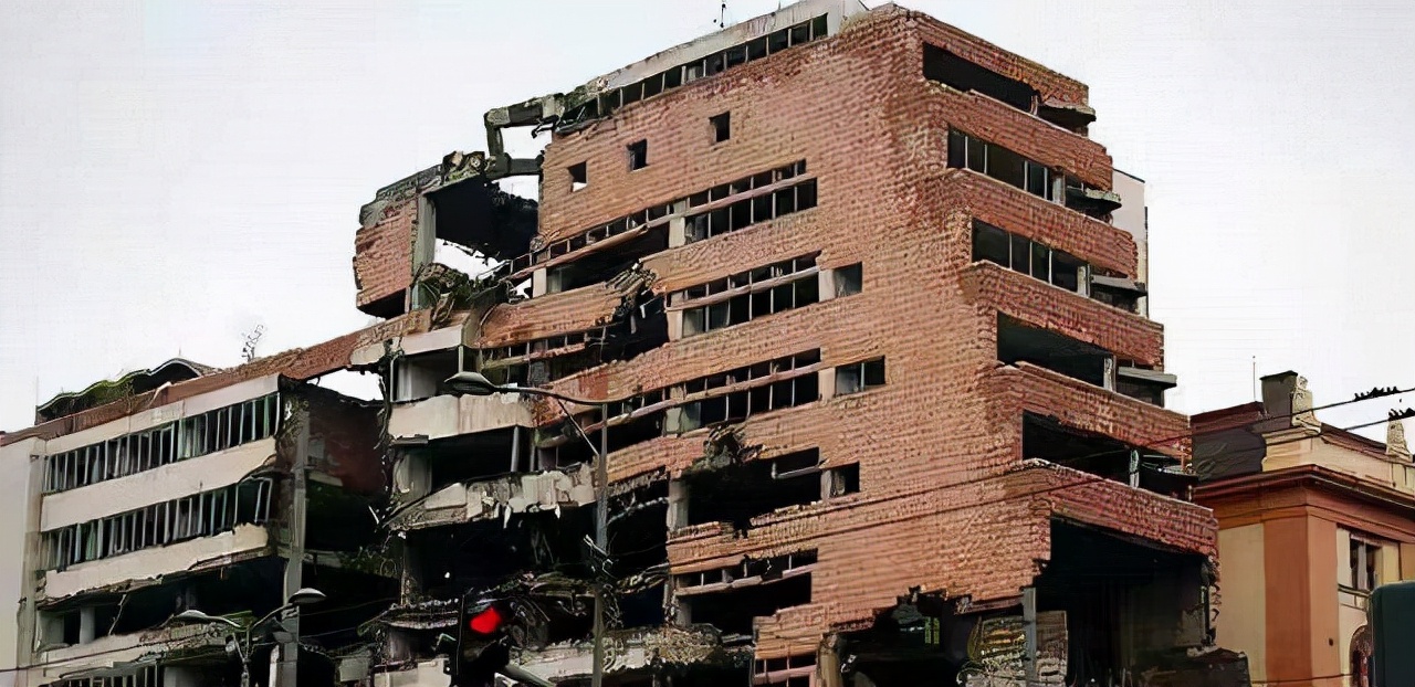 中国大使馆被炸 中国大使馆被炸了几次