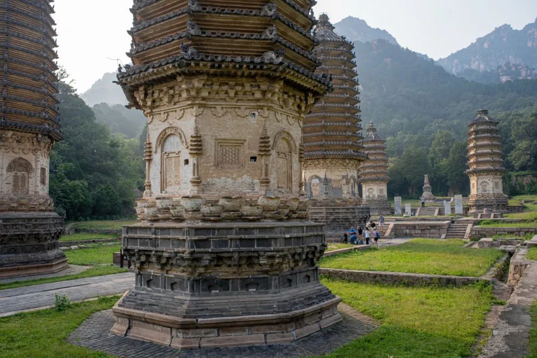 北京羽毛球馆预约(“京西小故宫”修缮重开！古寺寻幽、山林品茶，北京最美秋天在这)