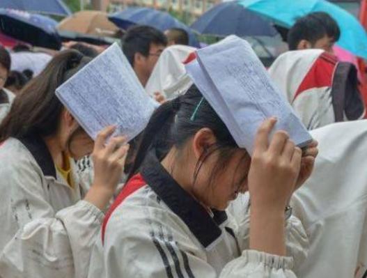 河南一本率公布，排名处于全国倒数第一，网友建议全国统一试卷