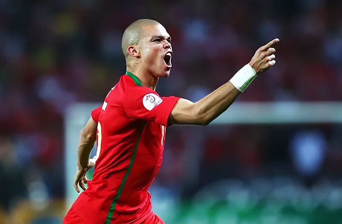 佩佩能踢世界杯(一场2-0令曼联看清未来!